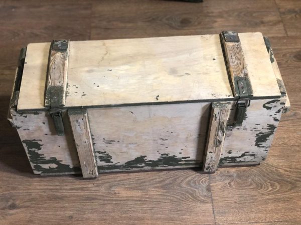 جعبه قدیمی با چوب اصل